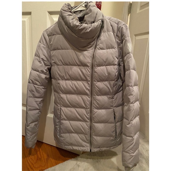 DKNY packable jacket - Picture 1 of 4
